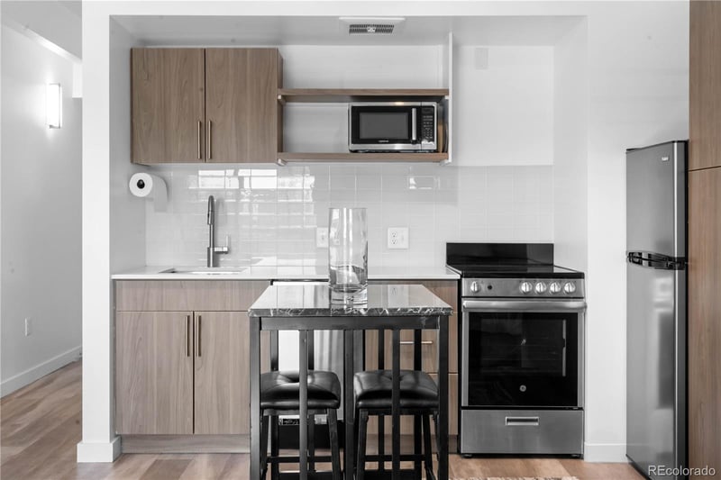 1495 Vrain St #304, Denver, CO 80204