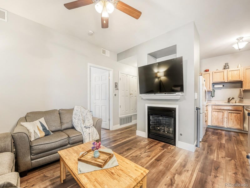 3216 Walden Ct #L, Aurora, CO 80013