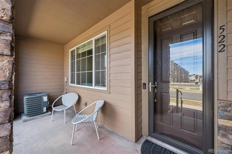 522 E Dry Creek Pl, Littleton, CO 80122