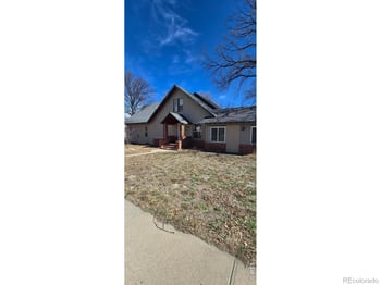 421 Belford Ave, Holyoke, CO 80734