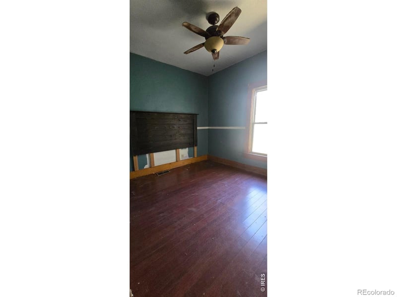 421 Belford Ave, Holyoke, CO 80734