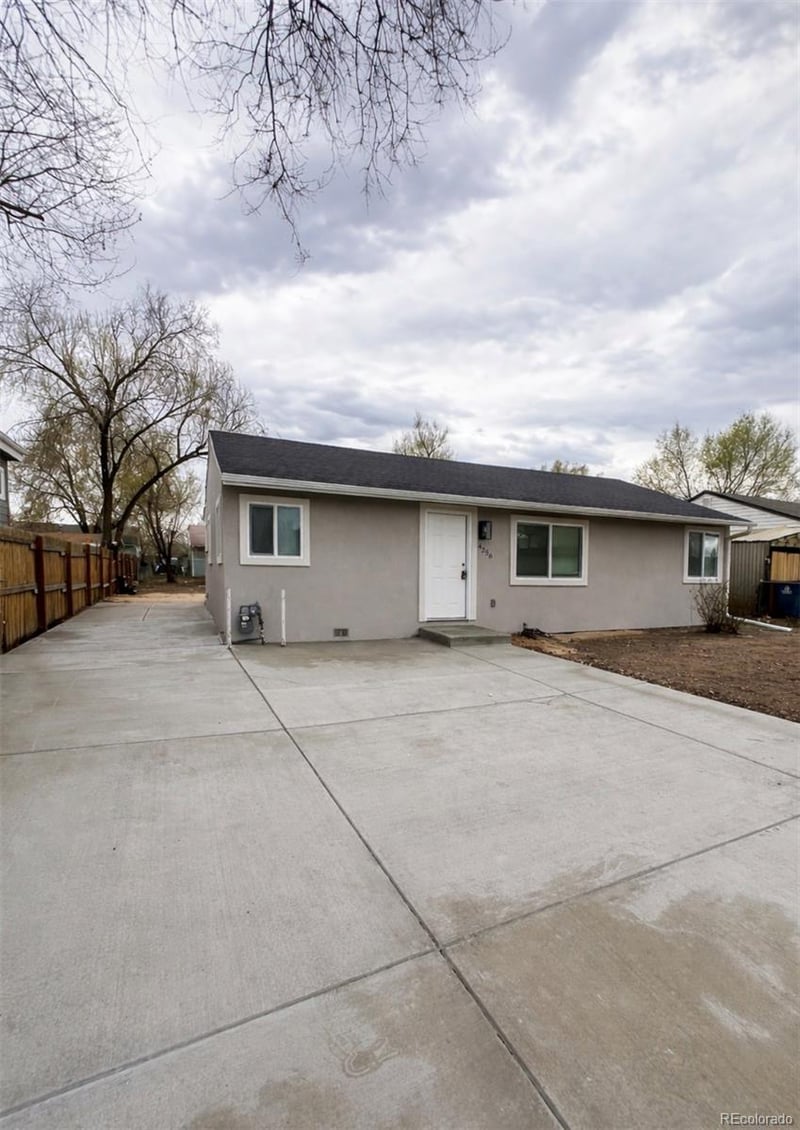 4256 70th Ave, Commerce City, CO 80022
