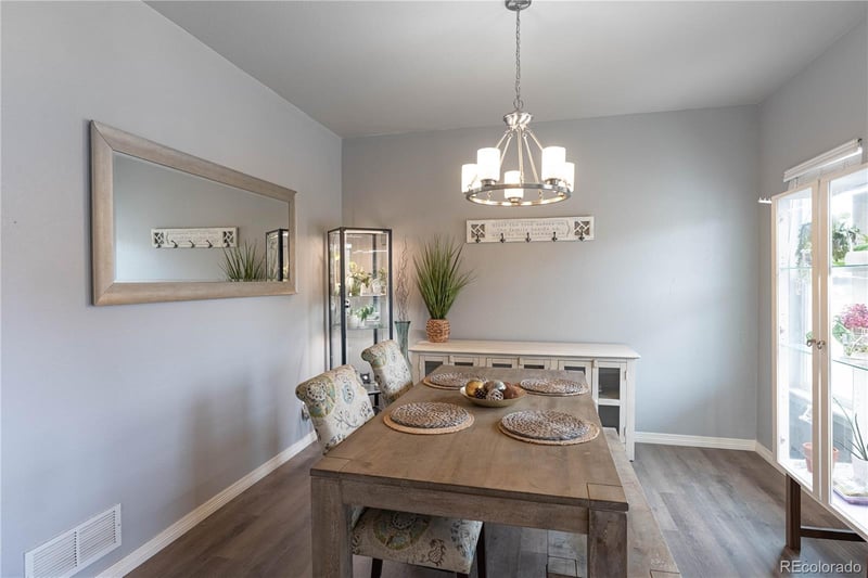 9020 Sandpiper Dr, Longmont, CO 80504