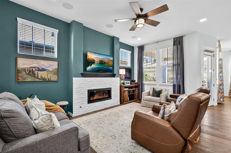 2474 Lassen Ln, Castle Rock, CO 80109