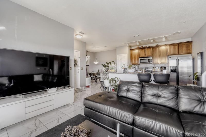 2682 Cathay Way #205, Aurora, CO 80013