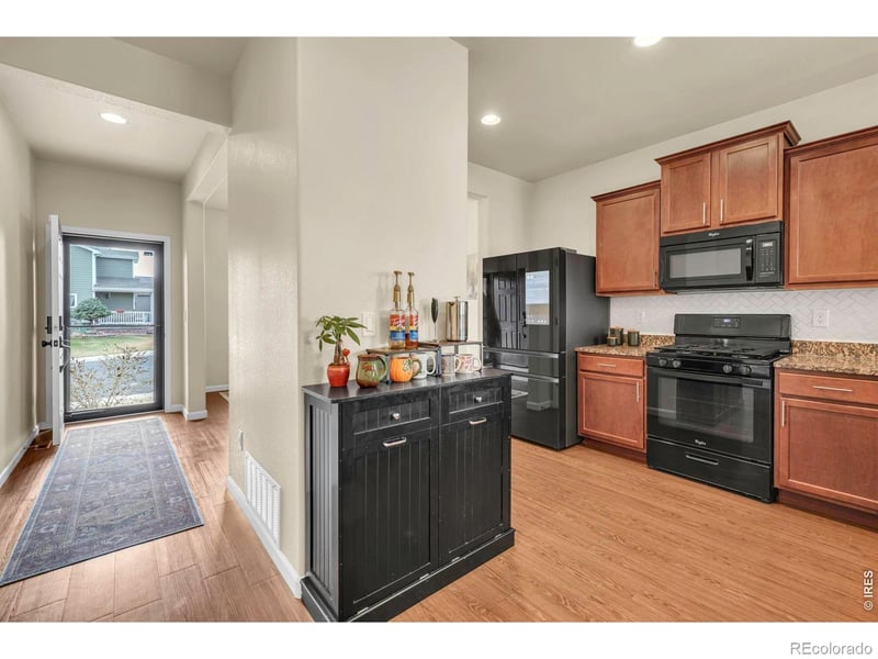 5709 View Cir, Dacono, CO 80514