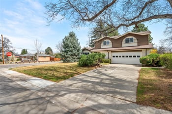 398 Uvalda St, Aurora, CO 80011