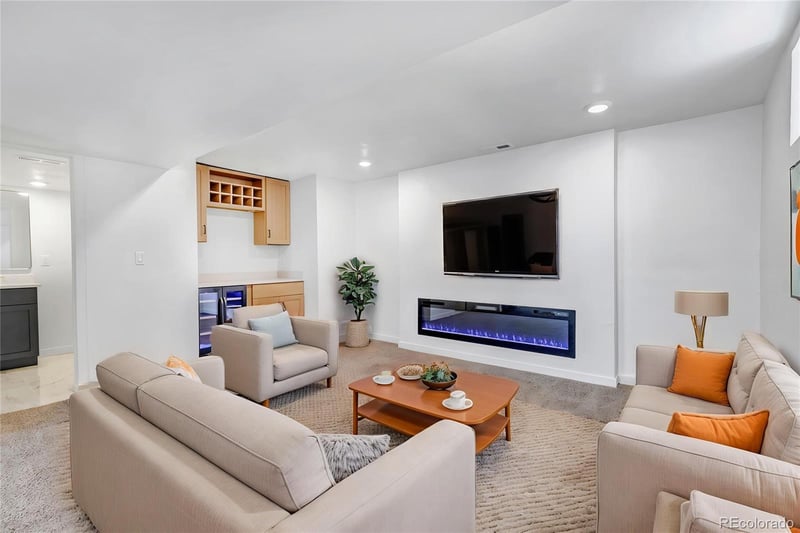 16859 Prentice Cir, Centennial, CO 80015