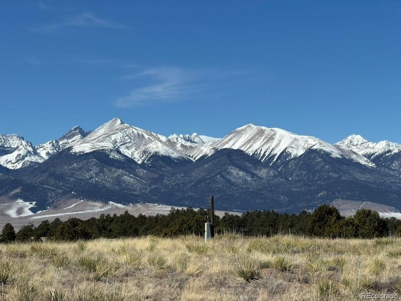 228 Navajo Pa, Westcliffe, CO 81252