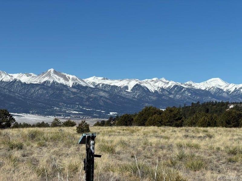 228 Navajo Pa, Westcliffe, CO 81252