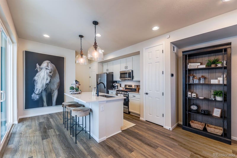 75 Uriah St, Aurora, CO 80018