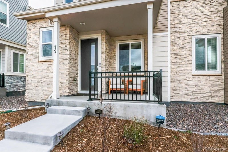 75 Uriah St, Aurora, CO 80018