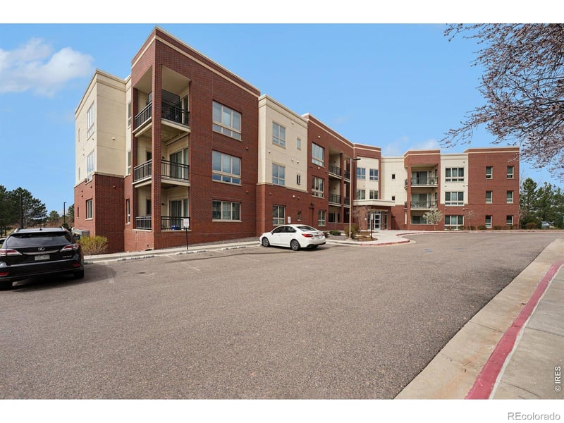 4885 Monaco St #101, Denver, CO 80237
