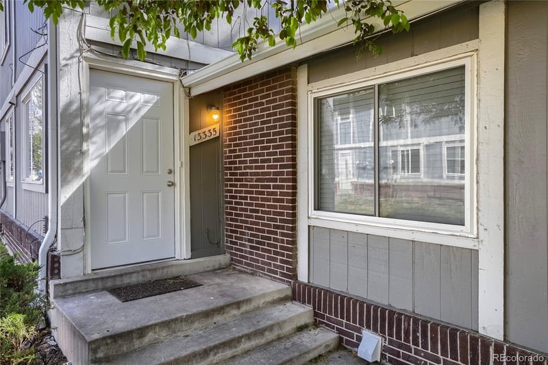 13335 Louisiana Ave, Aurora, CO 80012