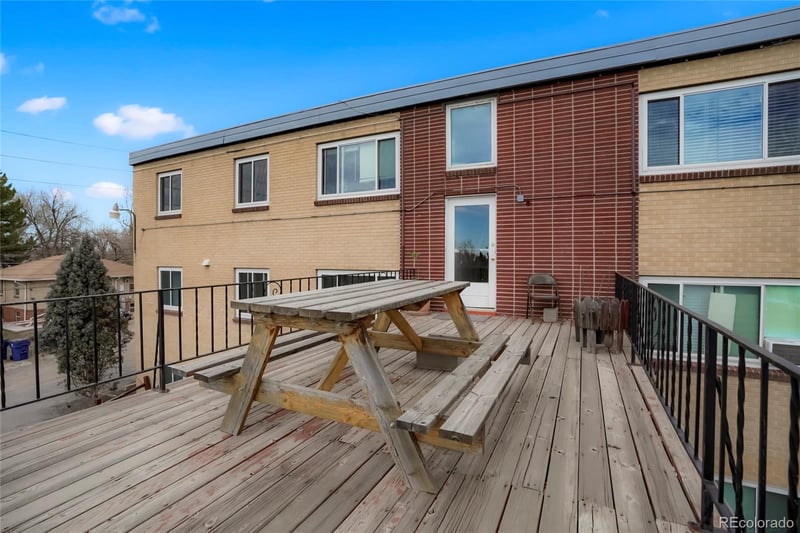 3650 S Lincoln St, Englewood, CO 80113