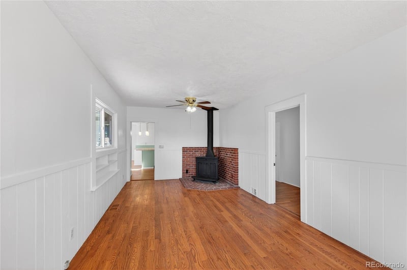 3915 Grant St, Englewood, CO 80113