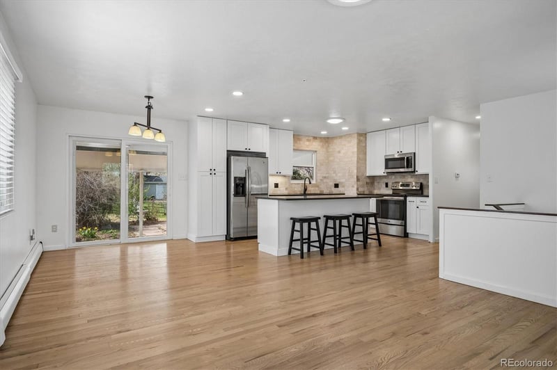 7937 Chestnut Dr, Littleton, CO 80128