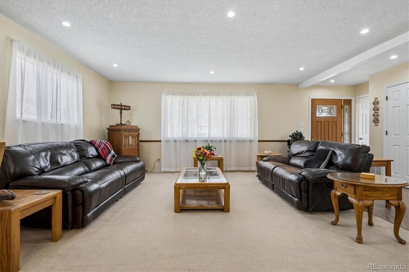 642 Scorpio Dr, Lone Tree, CO 80124