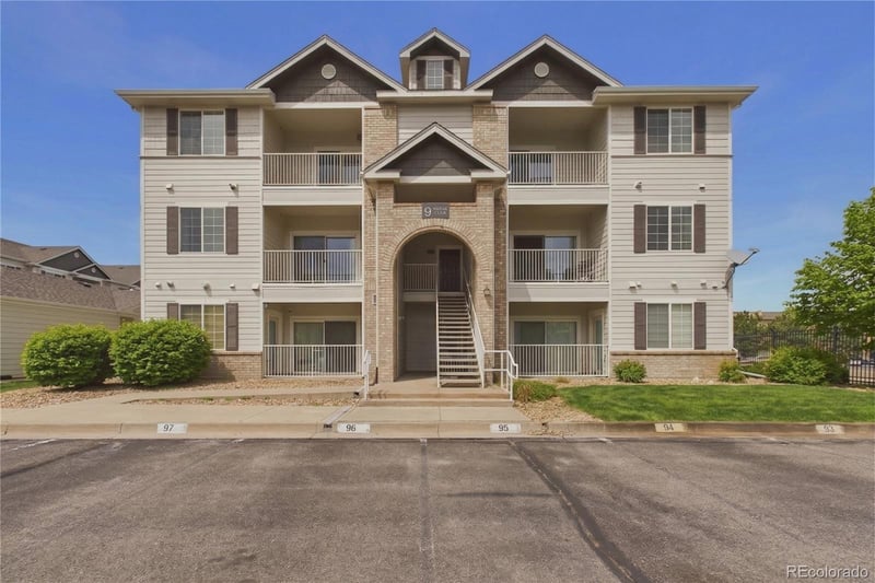 15700 Jamison Dr #9-203, Englewood, CO 80112