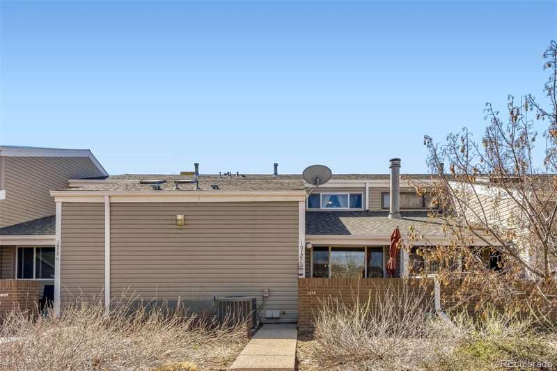 1079 Powers Ave, Littleton, CO 80120