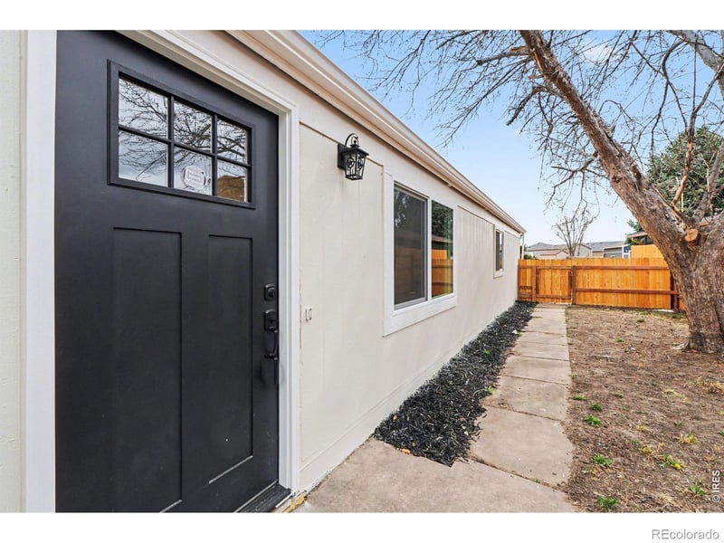 1204 Macjames Ct, Dacono, CO 80514
