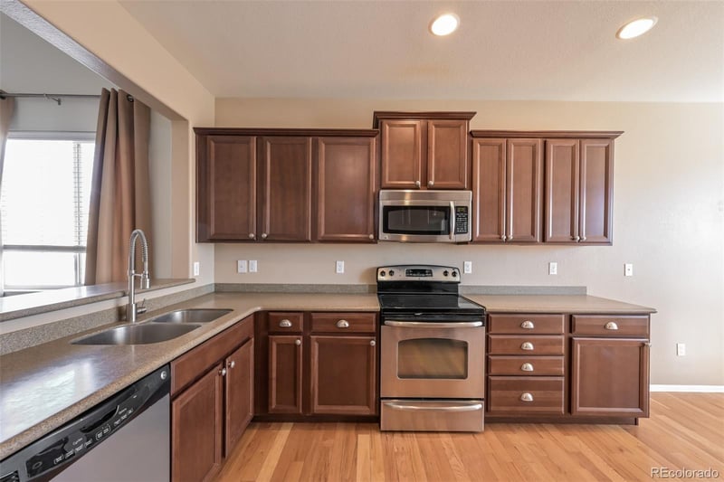 5613 S Elk Ct, Aurora, CO 80016