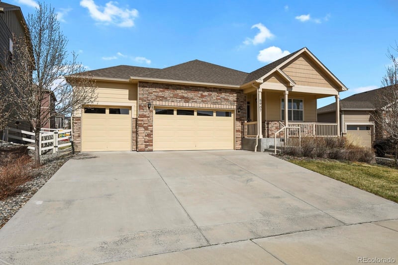 5907 Point Rider Cir, Castle Rock, CO 80104