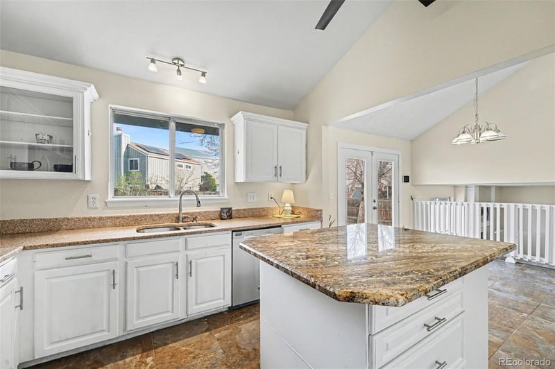 15199 Walsh Pl, Aurora, CO 80012