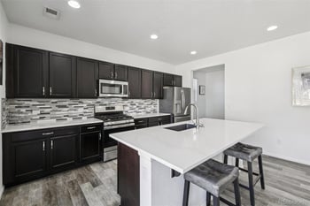 21929 Stanford Cir, Aurora, CO 80015