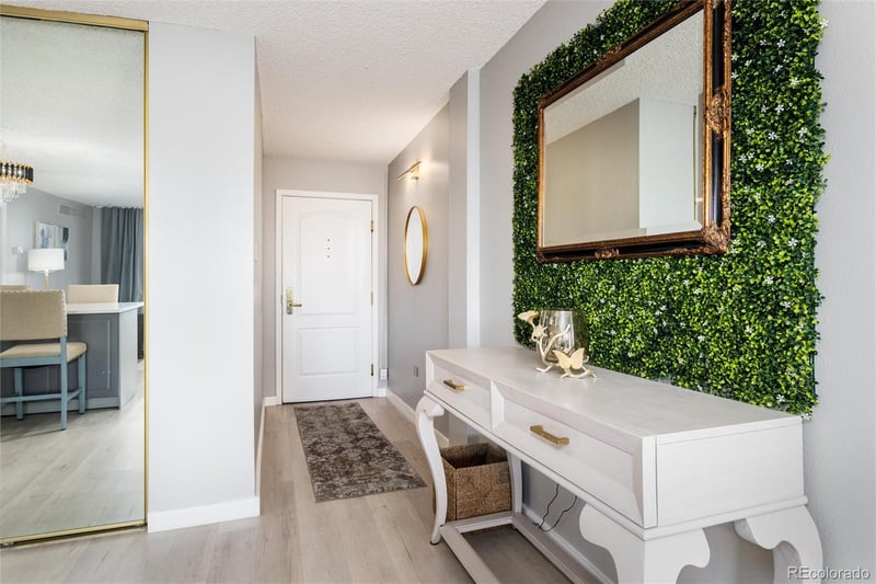 1020 15th St #32H, Denver, CO 80202