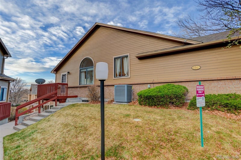 1741 Deframe St, Lakewood, CO 80228