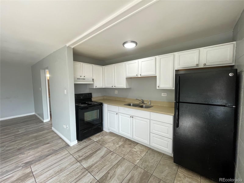 1590 Clinton St #206, Aurora, CO 80010