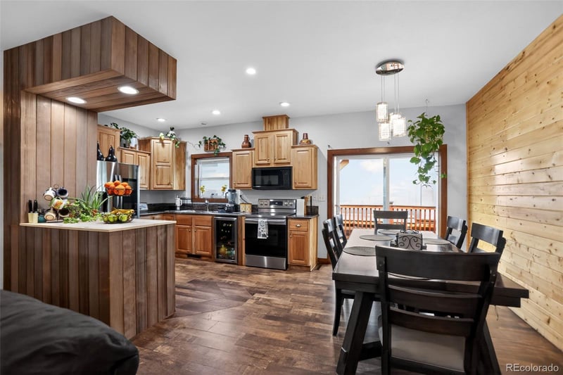 10 Salmon Loop, Gypsum, CO 81637