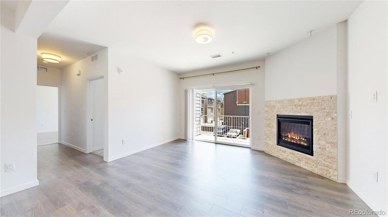 15700 Jamison Dr #202, Englewood, CO 80112