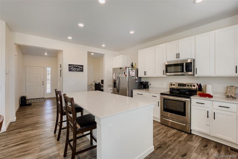 46557 Sunrise Ct, Bennett, CO 80102