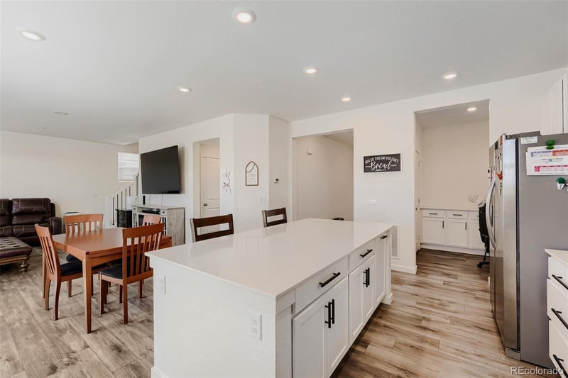 46557 Sunrise Ct, Bennett, CO 80102