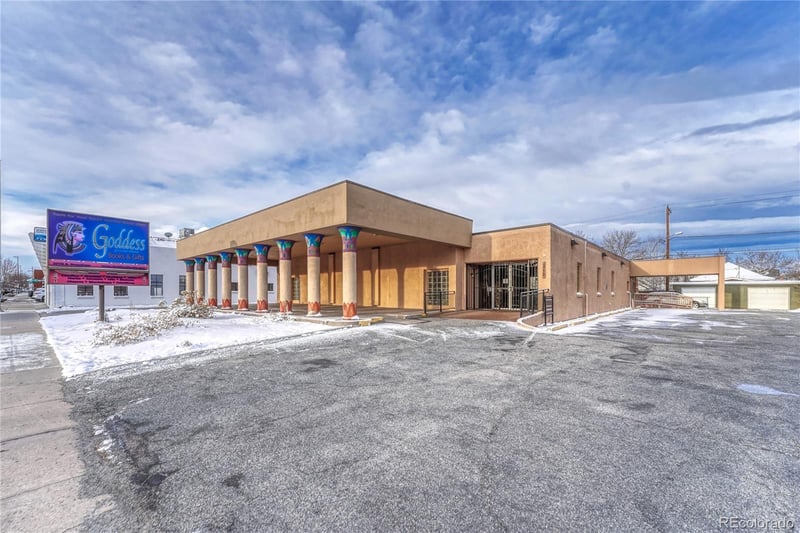 2775 Broadway , Englewood, CO 80113