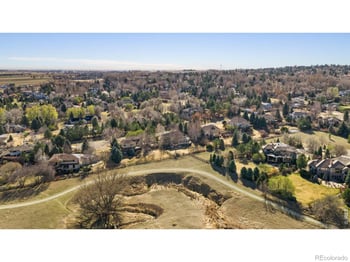 7247 Longview Dr, Niwot, CO 80503