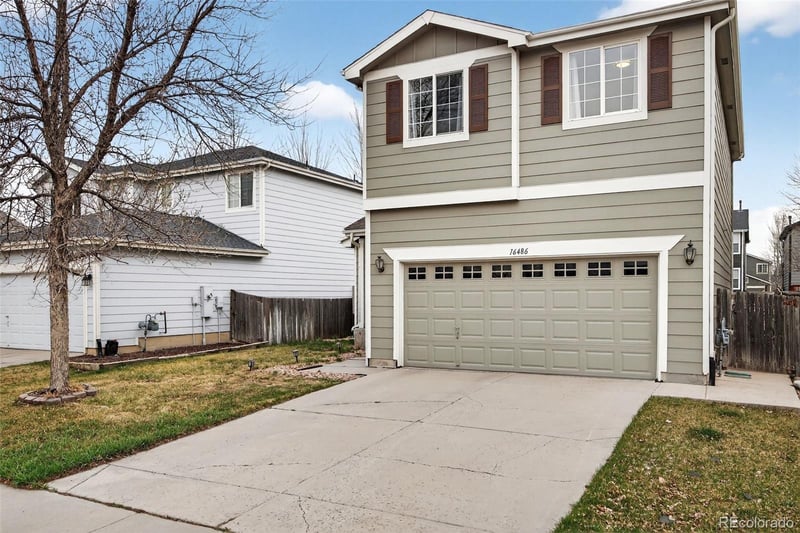 16486 E Phillips Pl, Englewood, CO 80112