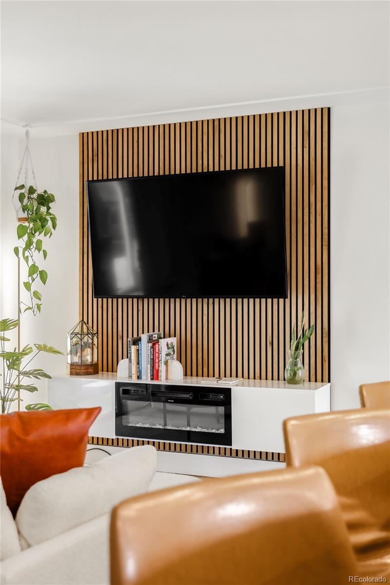 2743 Meade St, Denver, CO 80236