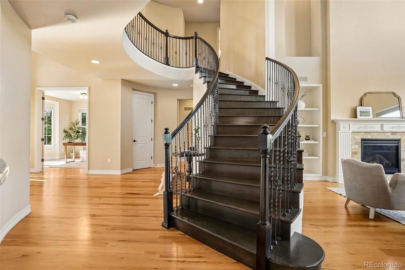 26726 Peakview Dr, Aurora, CO 80016