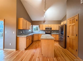 231 Maggie St, Longmont, CO 80501