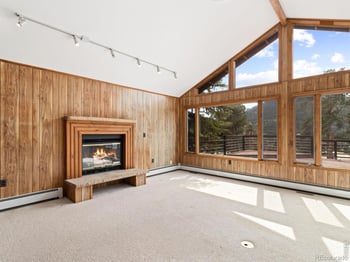 1631 High Dr, Estes Park, CO 80517