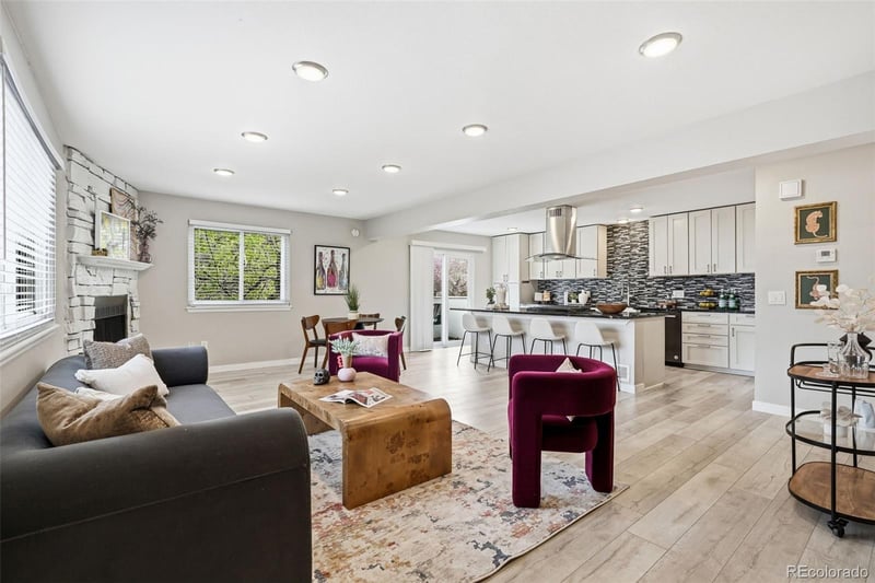 30 Moline St, Aurora, CO 80012