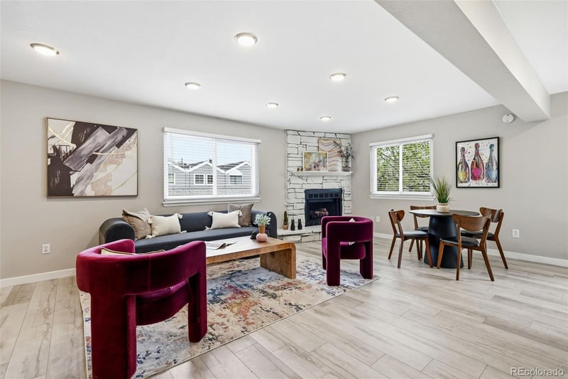 30 Moline St, Aurora, CO 80012