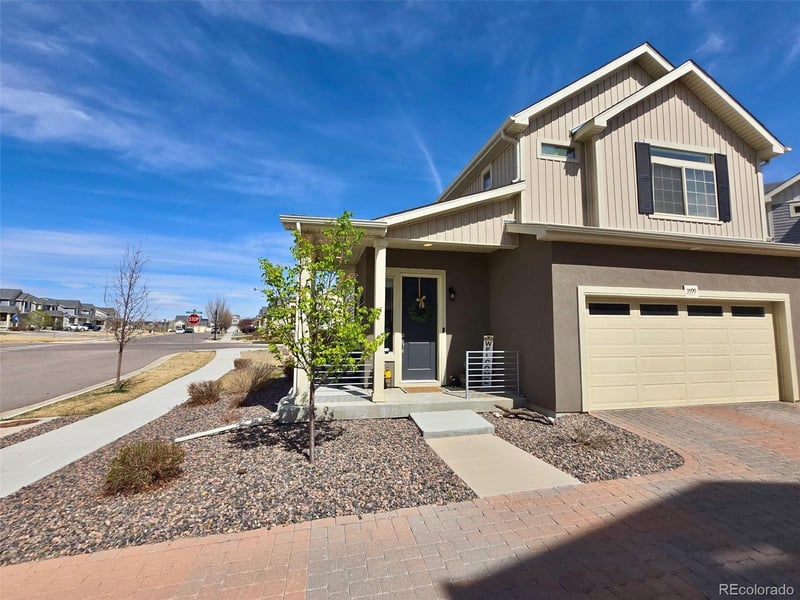3599 Barkwood Dr, Johnstown, CO 80534