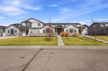 218 Chestnut St #4, Windsor, CO 80550