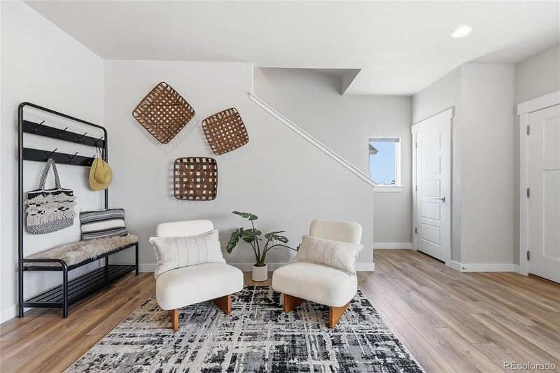 218 Chestnut St #4, Windsor, CO 80550