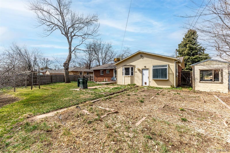 40 Dover St, Lakewood, CO 80226