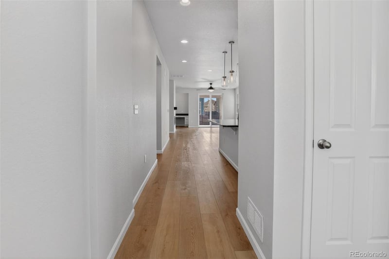 26984 Archer Ave, Aurora, CO 80018